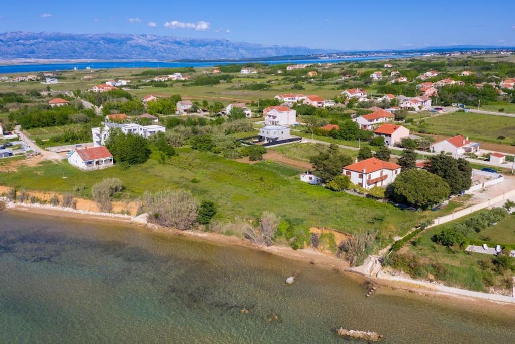 Villa Mattina, With Heated Pool And Jacuzzi Privlaka  Exterior foto